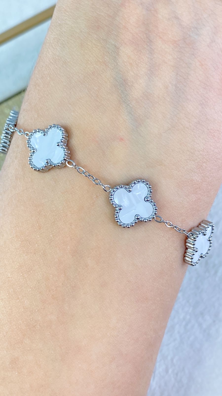 Pulsera de Trebol Grande de Acero Inoxidable PAI1062-2