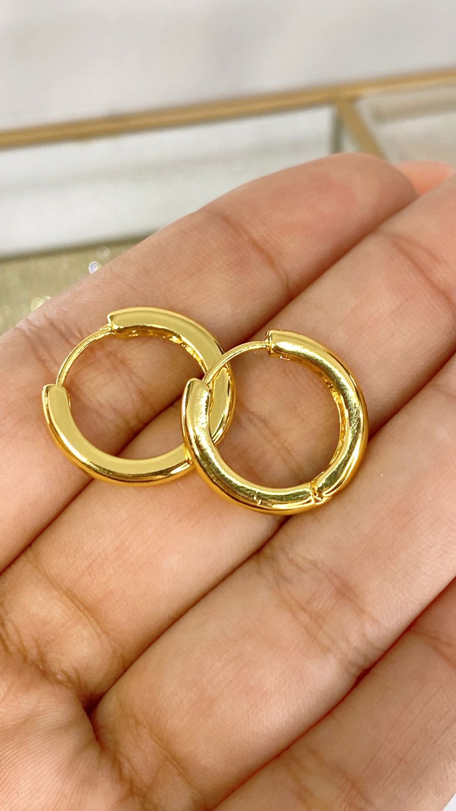 Arracada de Chapa de Oro AAI1803-1