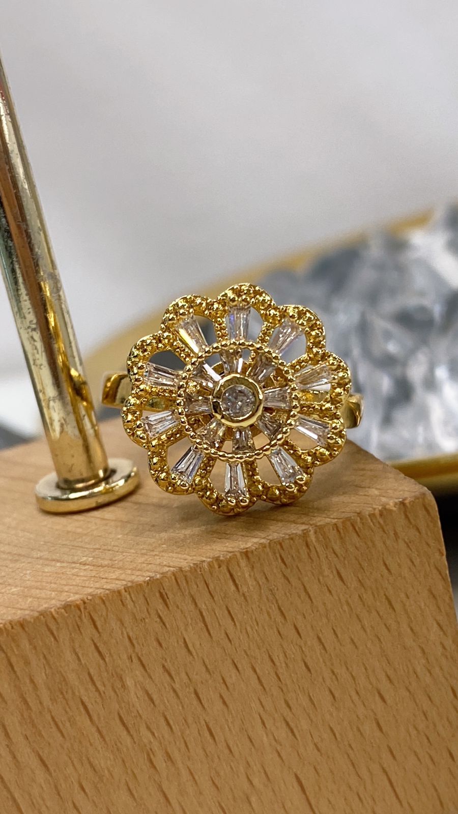 Anillo de Chapa de Oro Giratorio Ajustable ACO1407-1