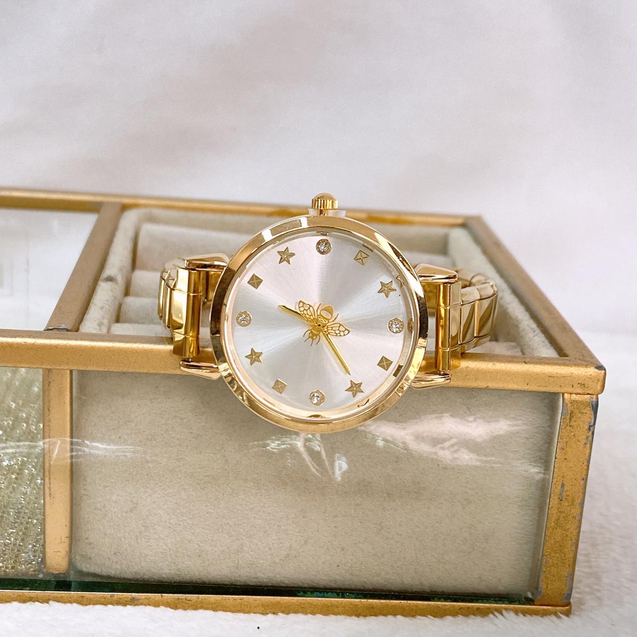 Reloj en Pulsera Italiana de Acero con Baño de Chapa de Oro RJ144-1