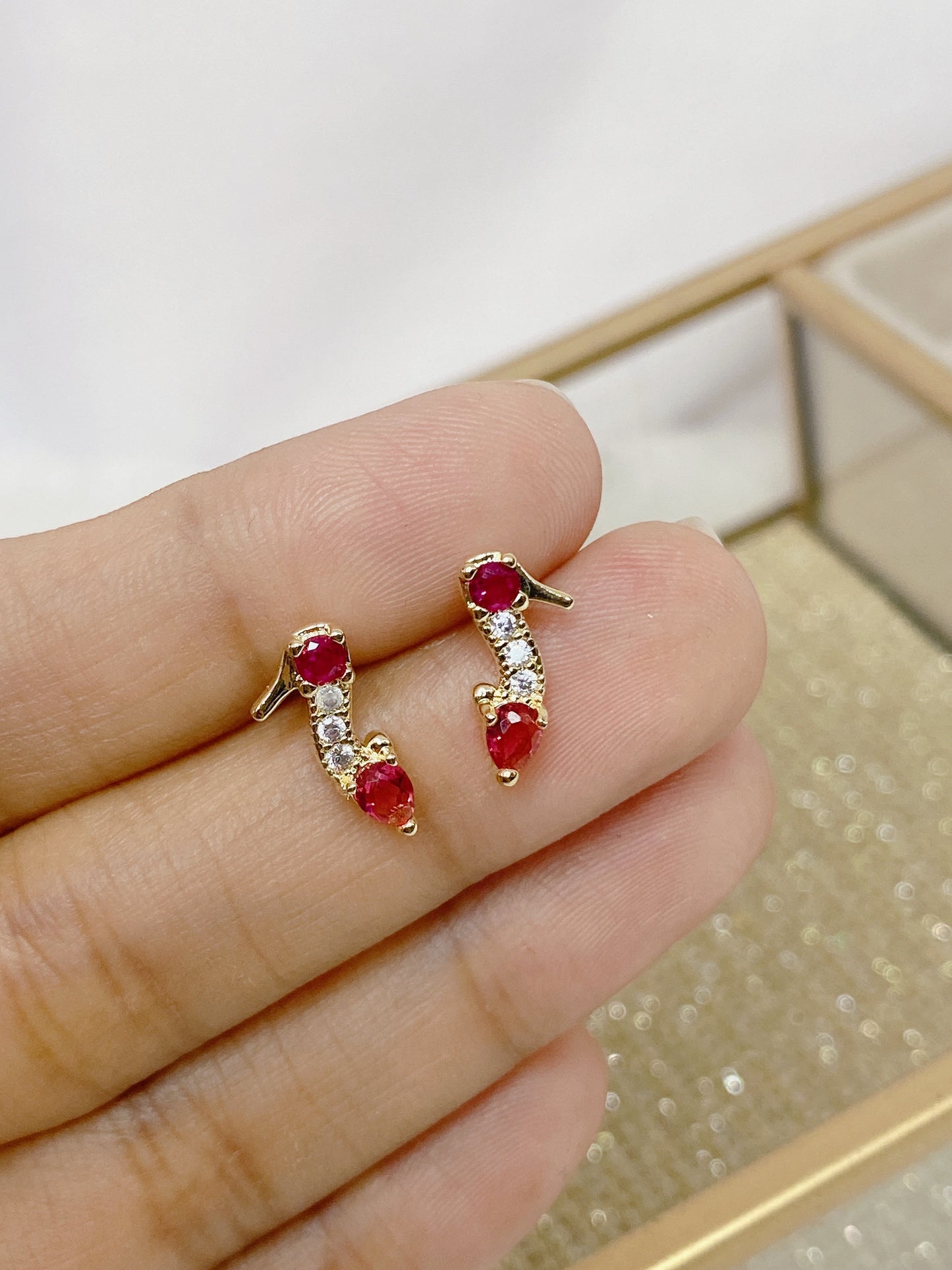 Arete de Chapa de Oro COA2137-2