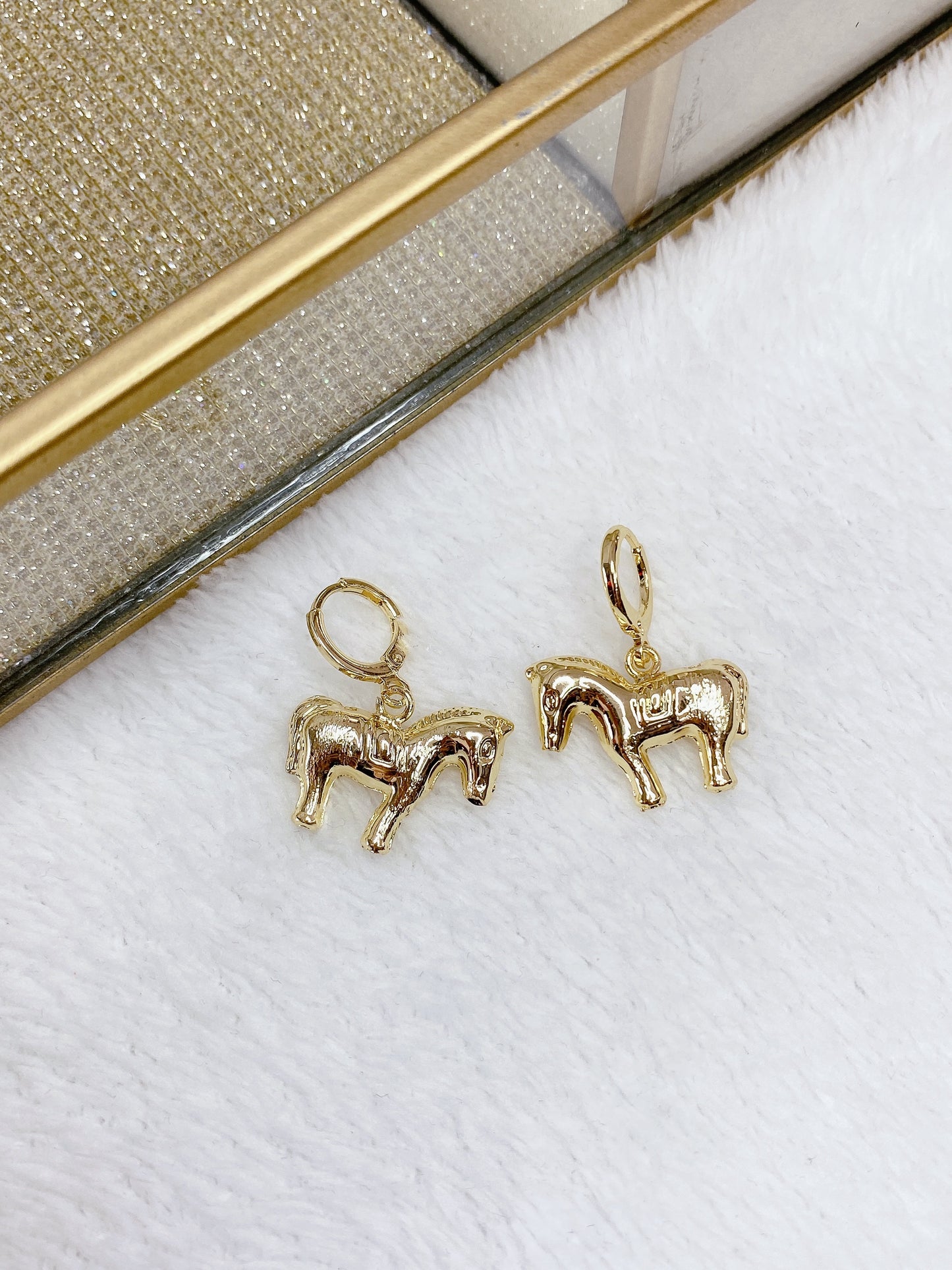 Aretes Chapa de Oro COA1767-1