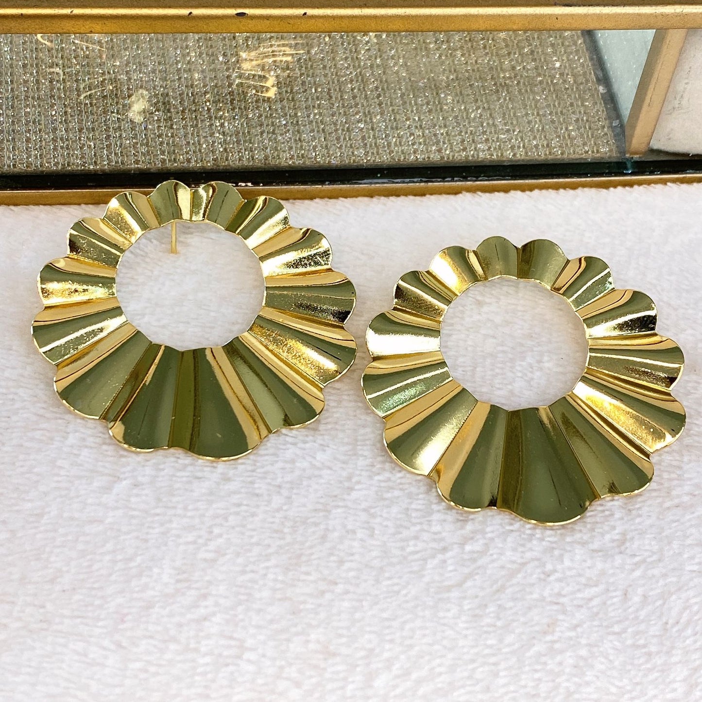 Arete de Chapa de Oro COA2049-1