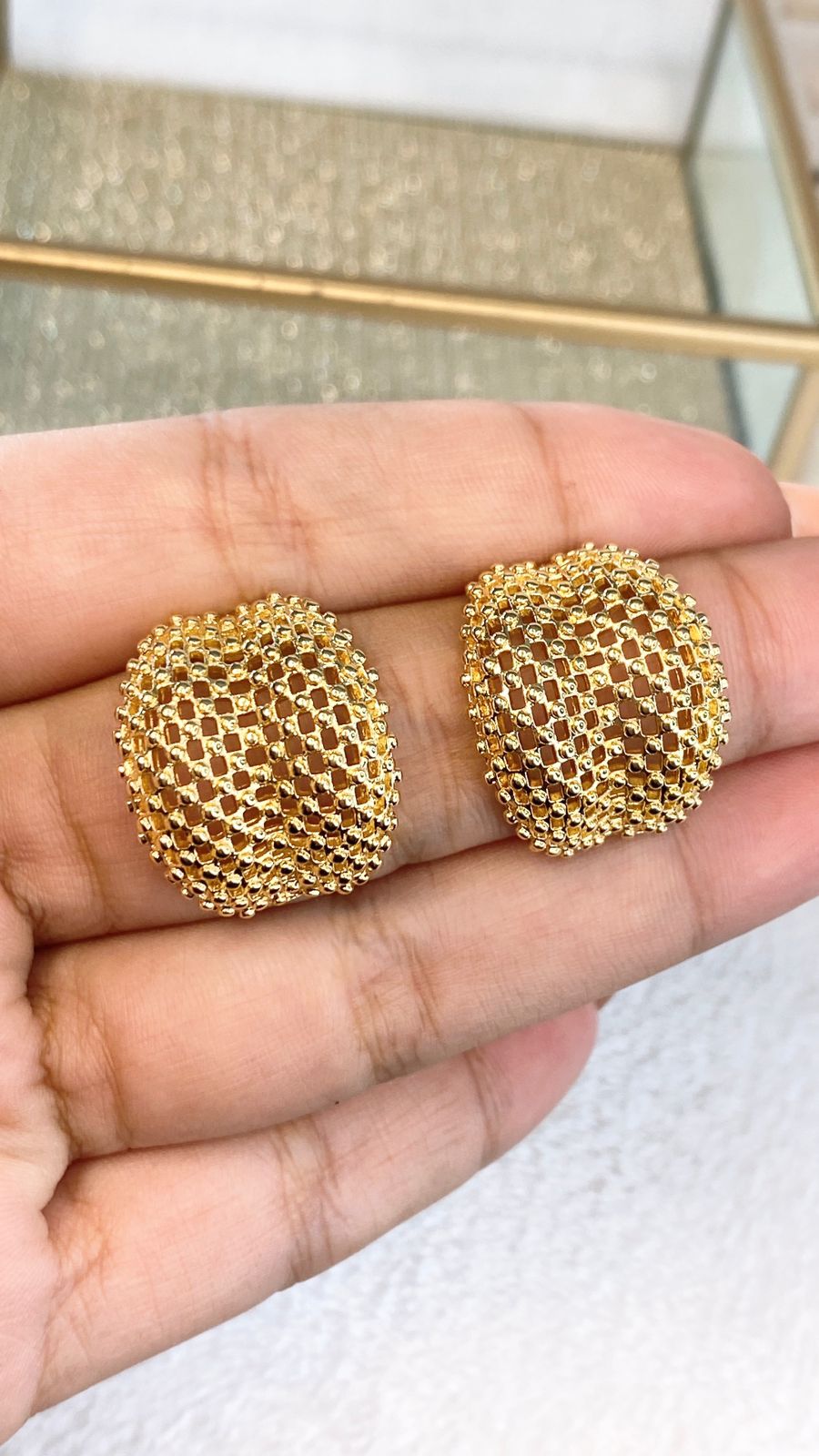 Arete de Chapa de Oro COA2050-1