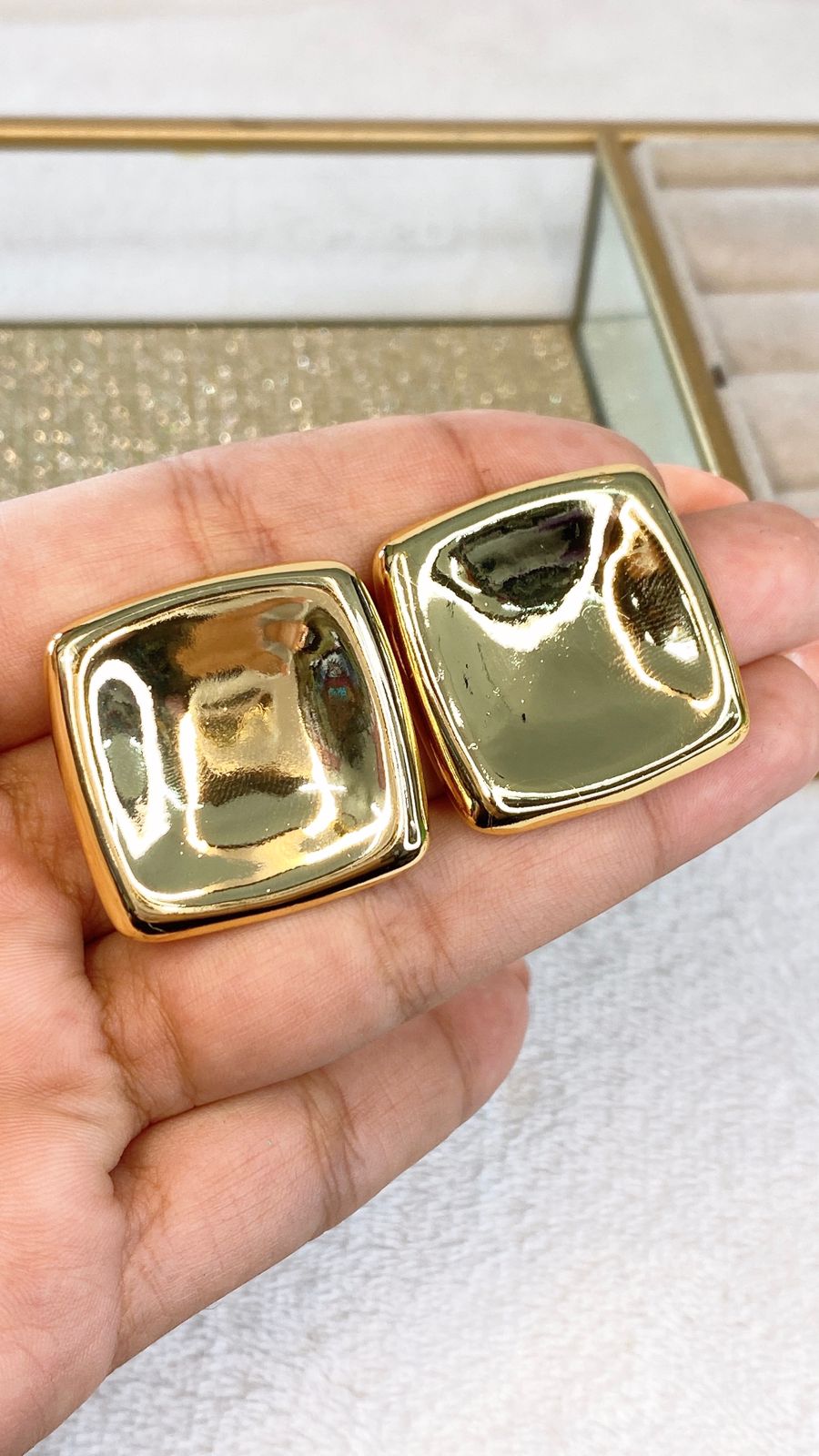 Arete de Chapa de Oro COA2052-1