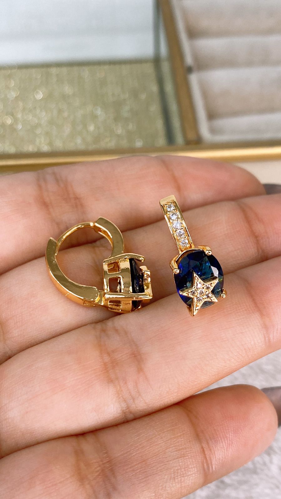 Arete de Chapa de Oro COA2094-3