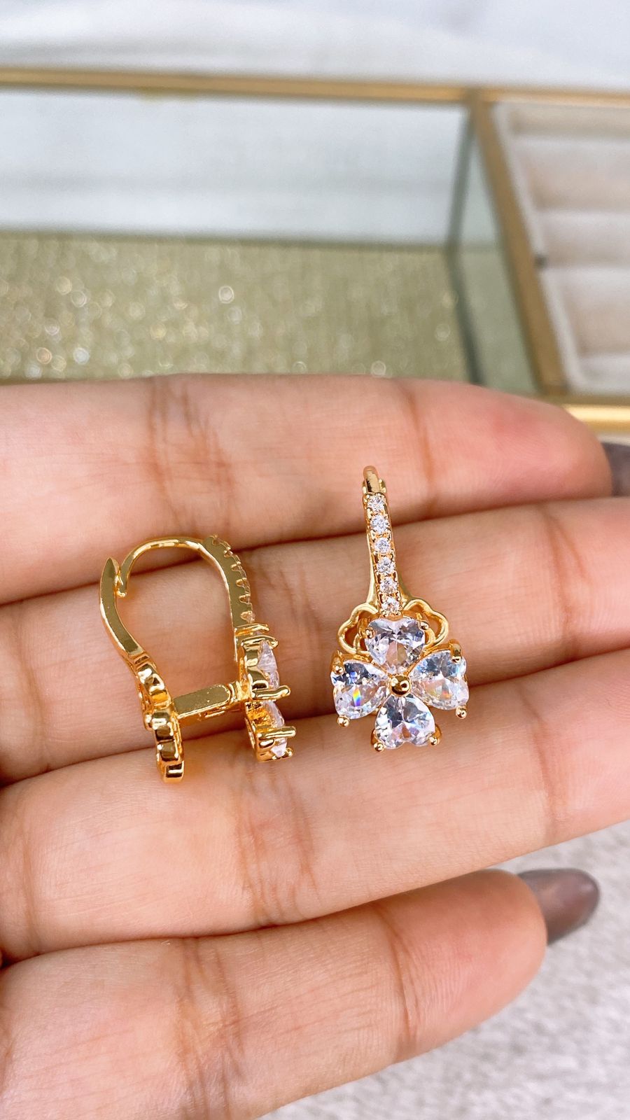 Arete de Chapa de Oro COA2097-1