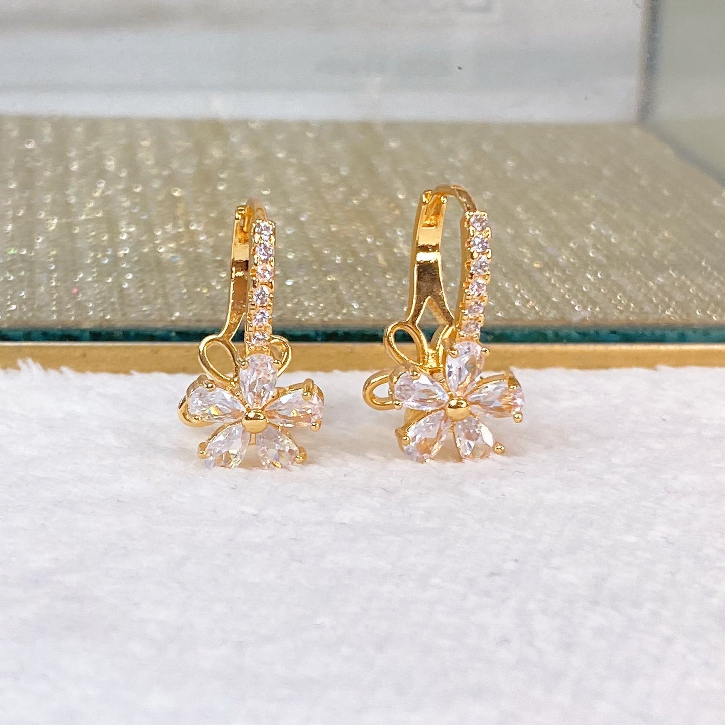 Arete de Chapa de Oro COA2098-1
