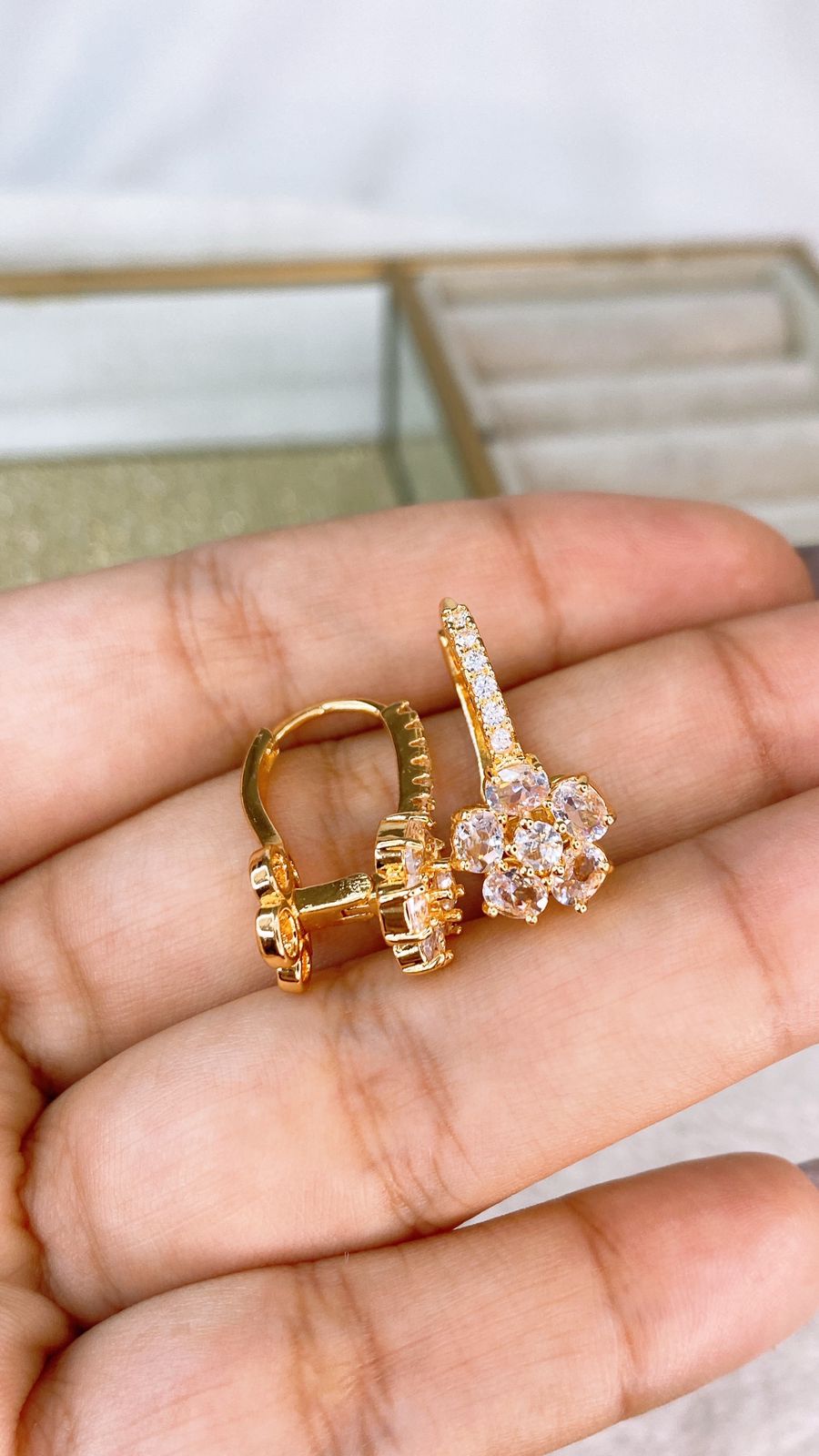 Arete de Chapa de Oro COA2099-4