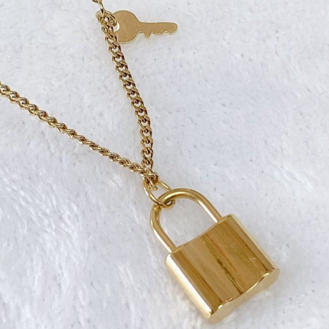 Collar de Acero CAI1801-1