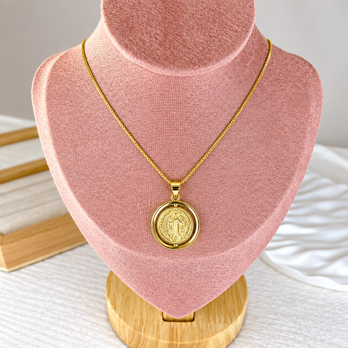 Collar de Chapa y Dije Giratorio de Oro CC2608-1