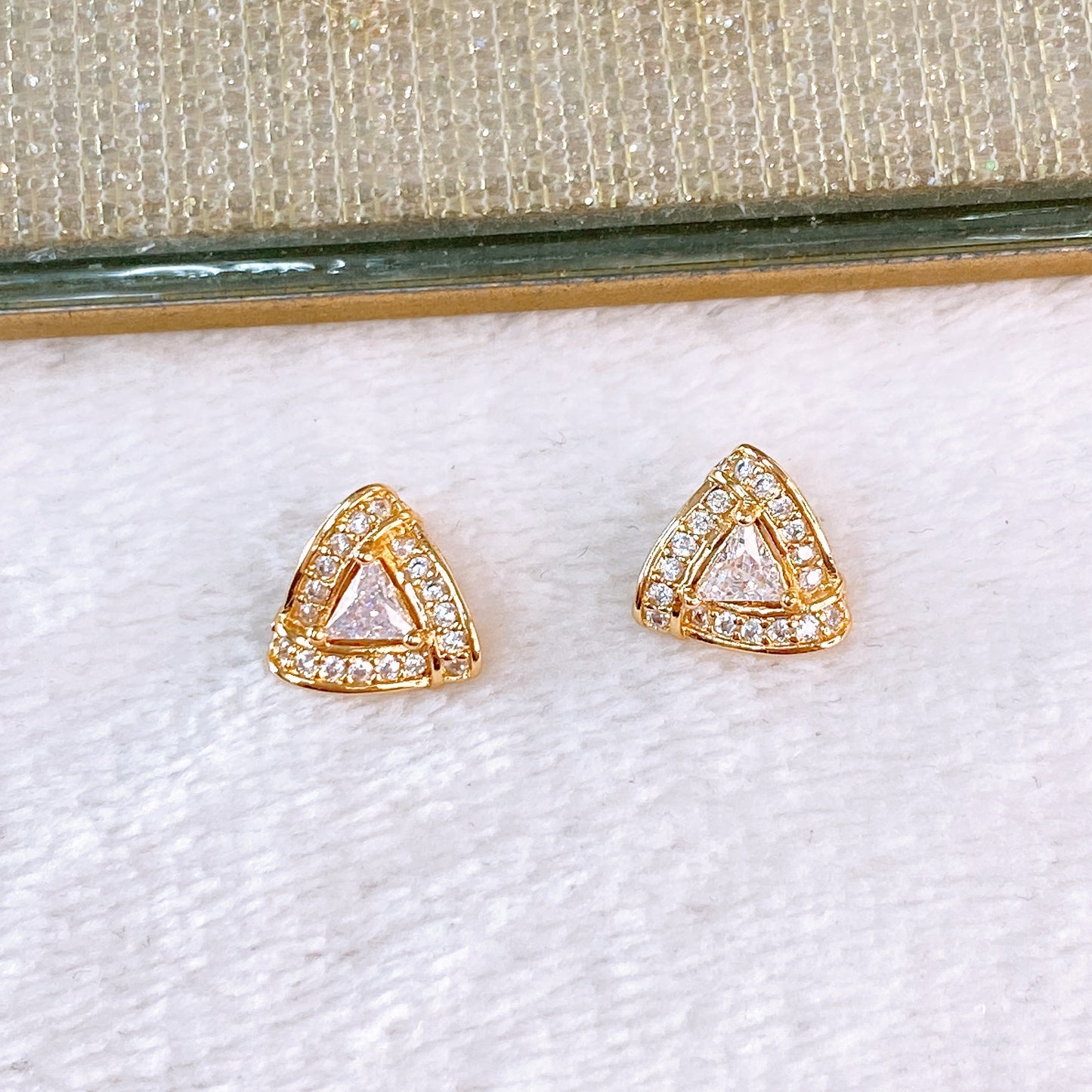 Arete de Oro Laminado COA2670-1