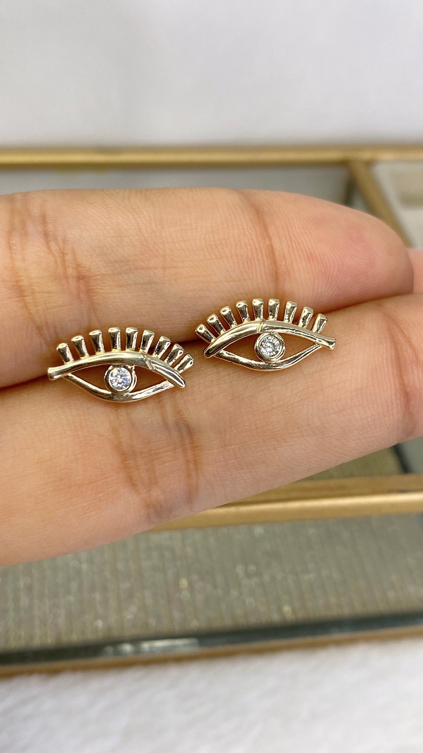 Arete de Chapa de Oro COA2183-3