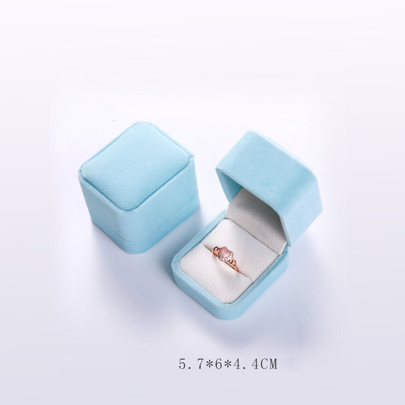 Caja de Regalo OT55-1 (5x5.5x4cm)