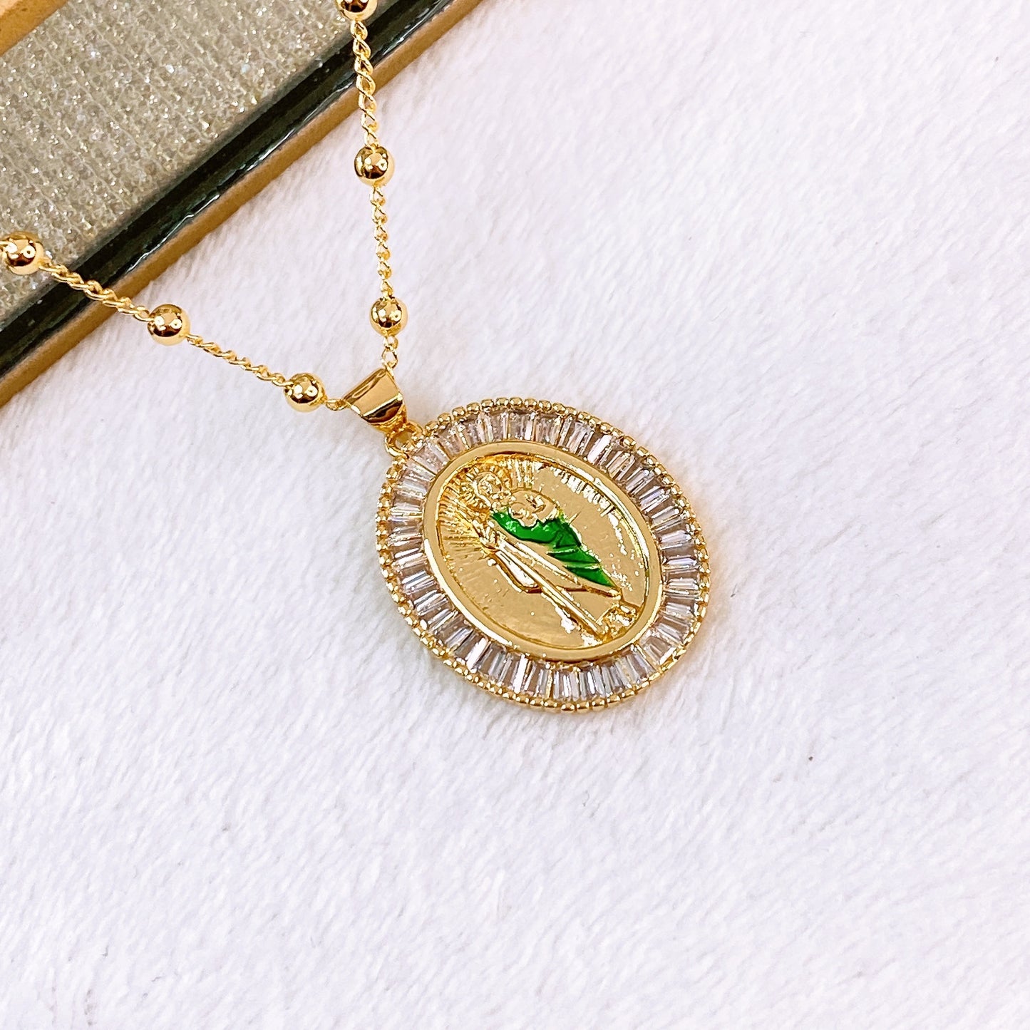 Collar de Chapa de Oro CC2493-1