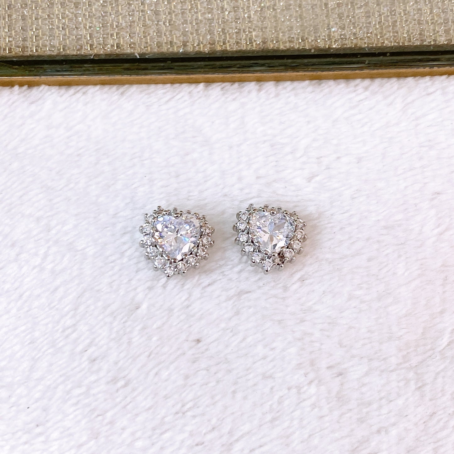 Arete de Chapa de Oro COA2868-1