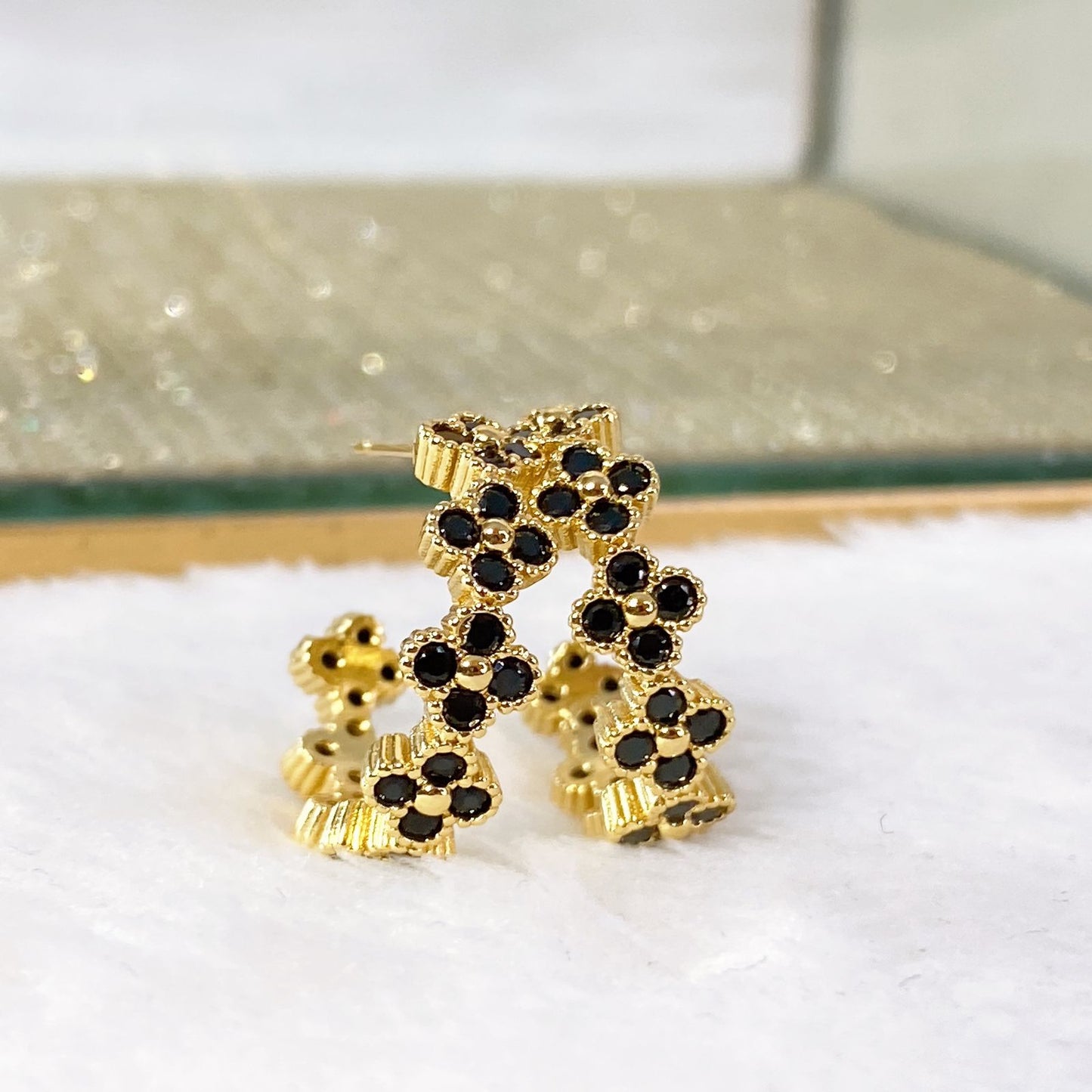 Arete de Chapa de Oro COA1917-1
