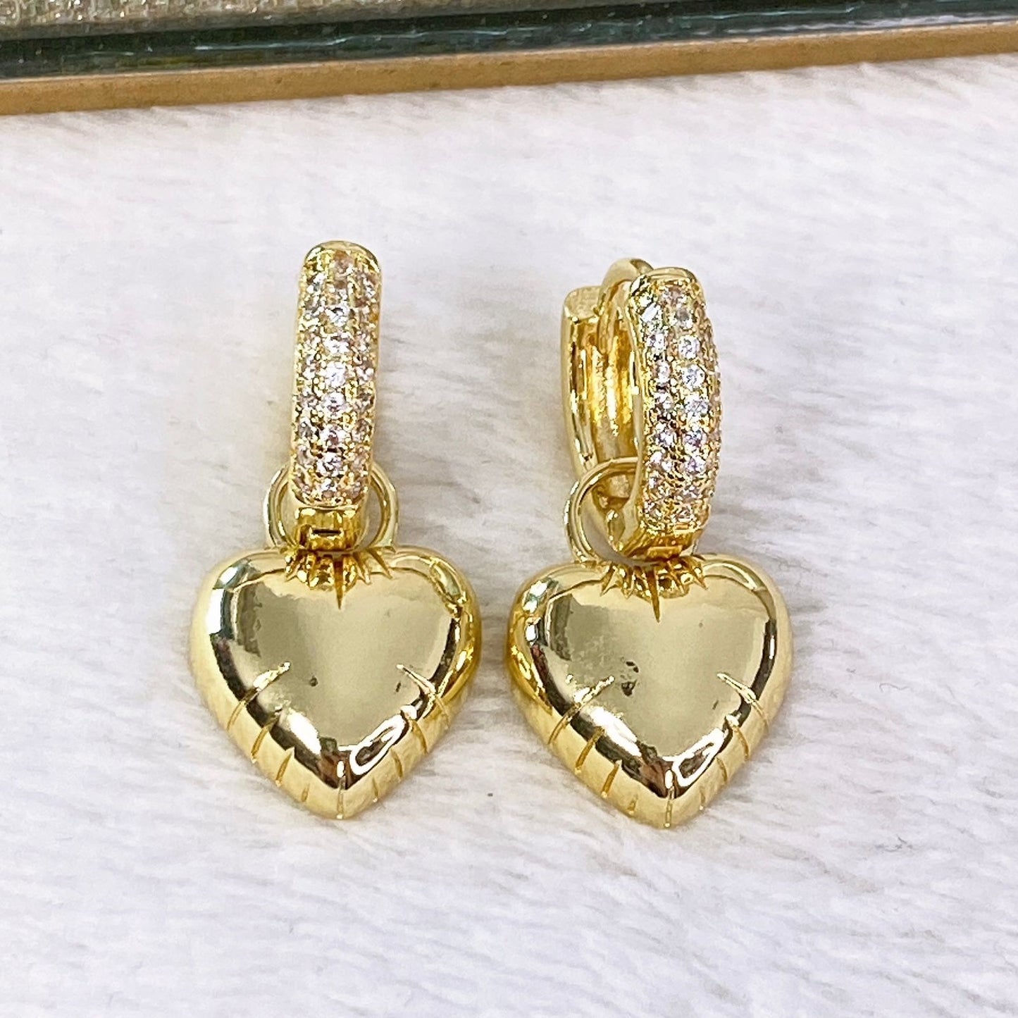Arete de Chapa de Oro COA1925-1