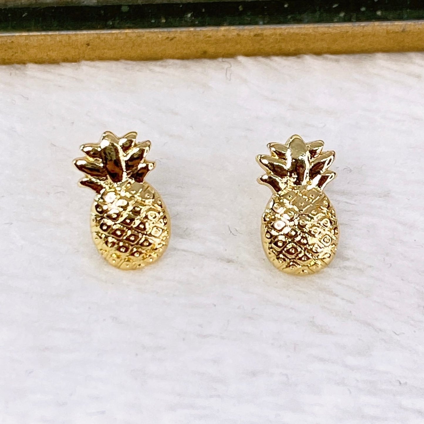 Arete de Chapa de Oro COA1927-1
