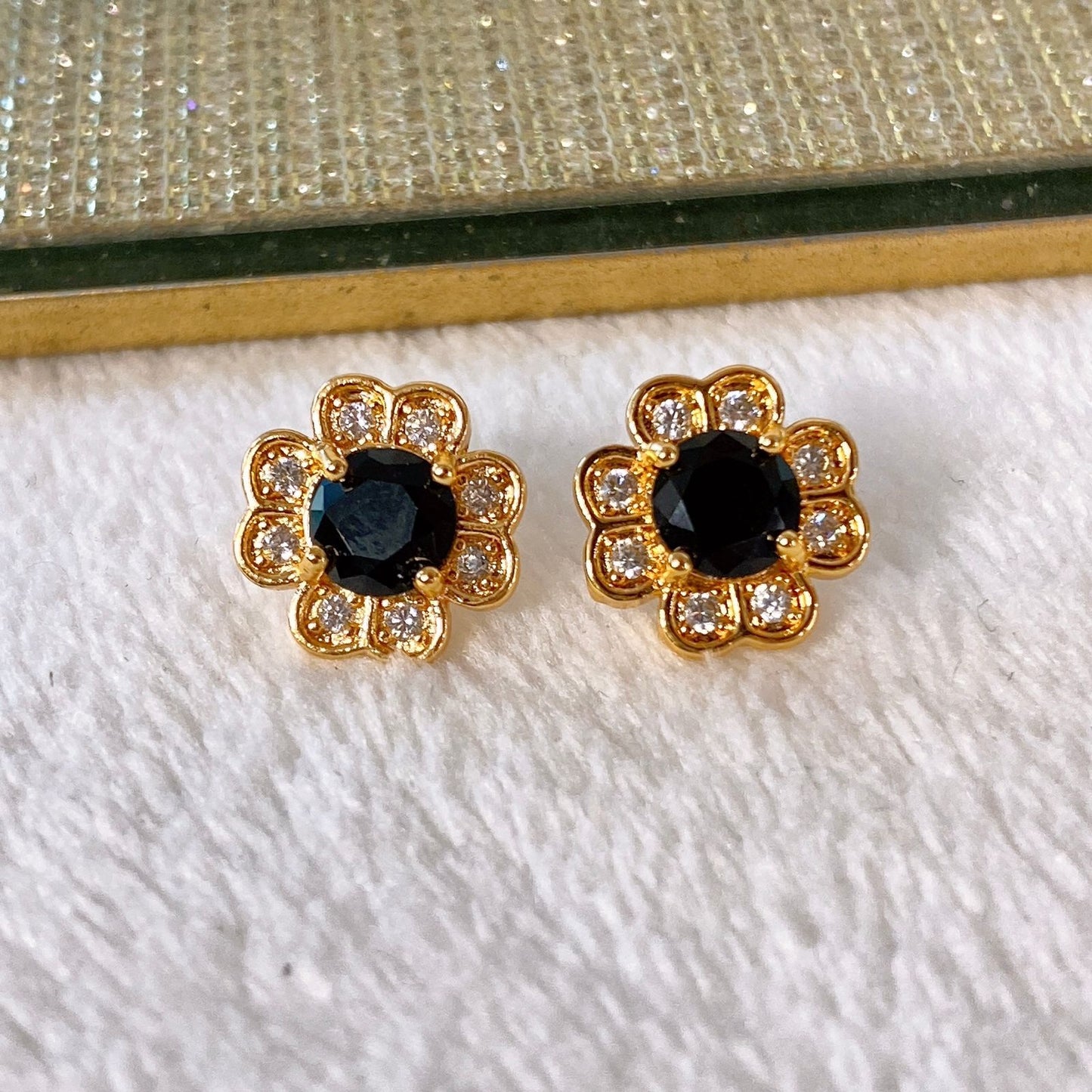 Arete de Chapa de Oro COA1971-1