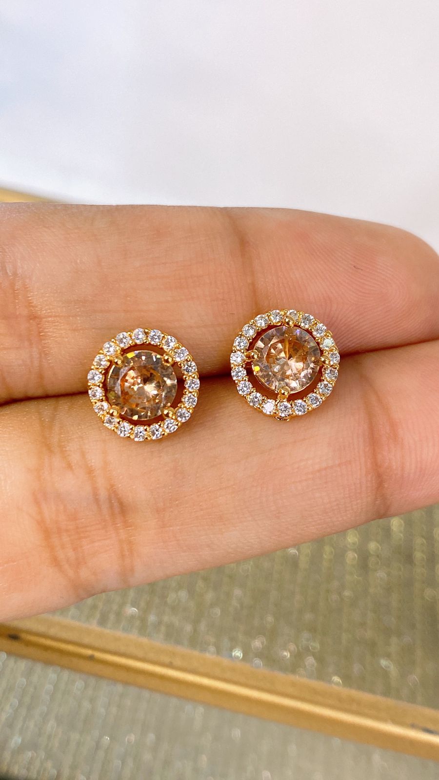 Arete de Chapa de Oro COA1968-1