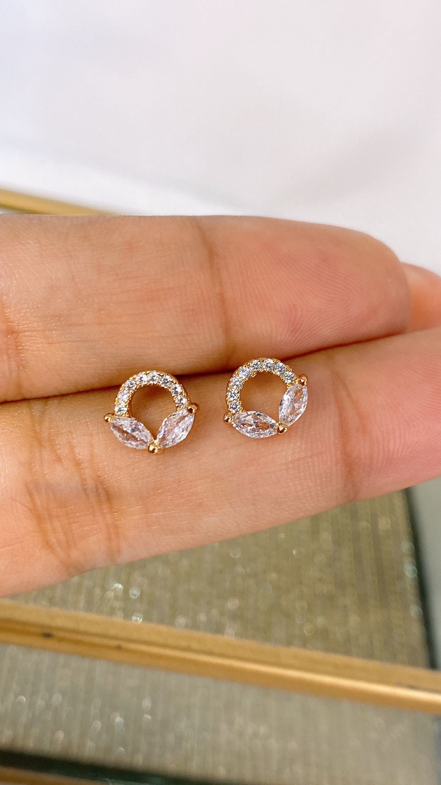 Arete de Chapa de Oro COA1975-1