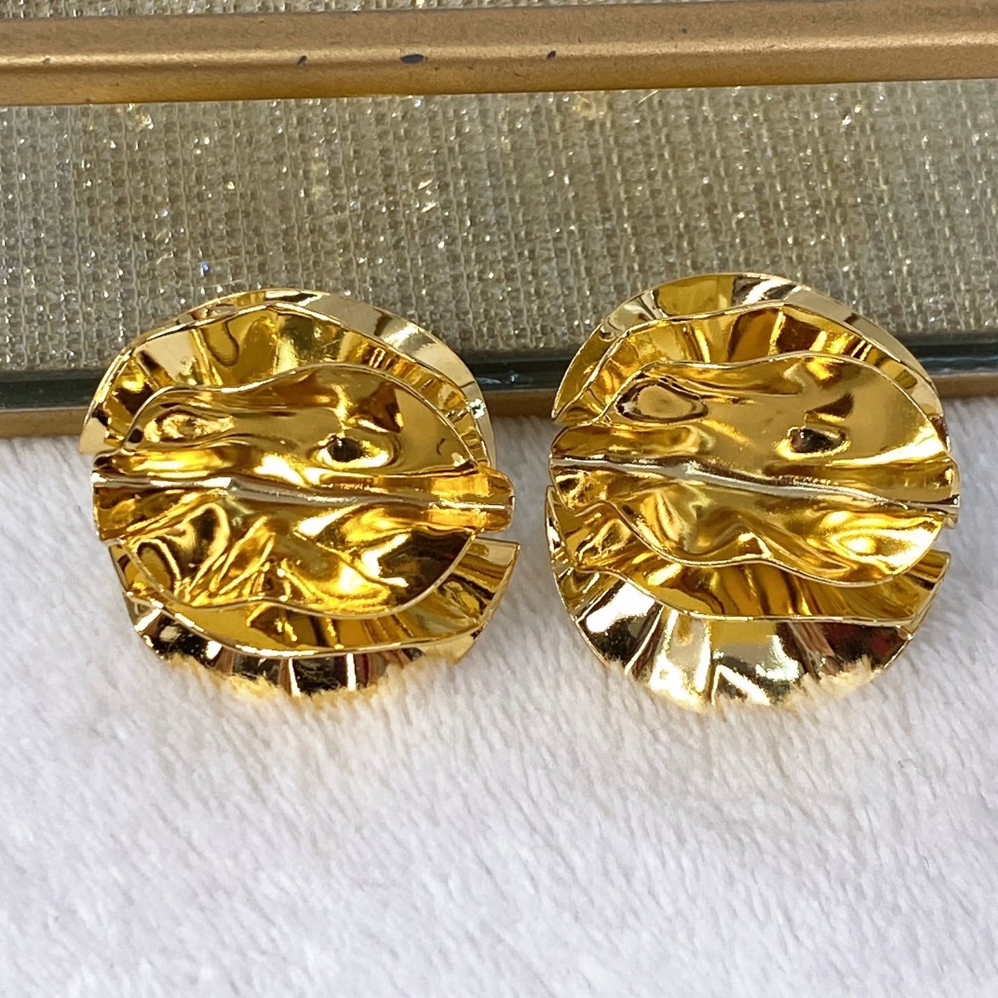 Arete de Chapa de Oro COA1984-1