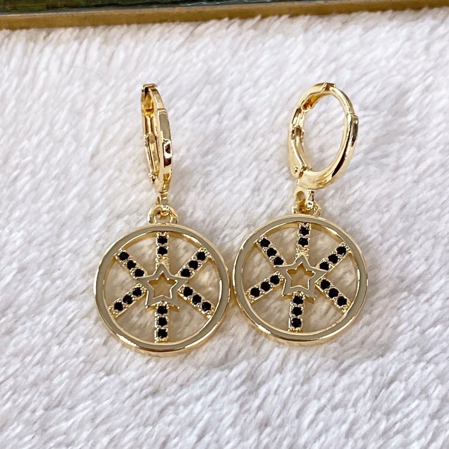 Arete de Chapa de Oro COA1988-3