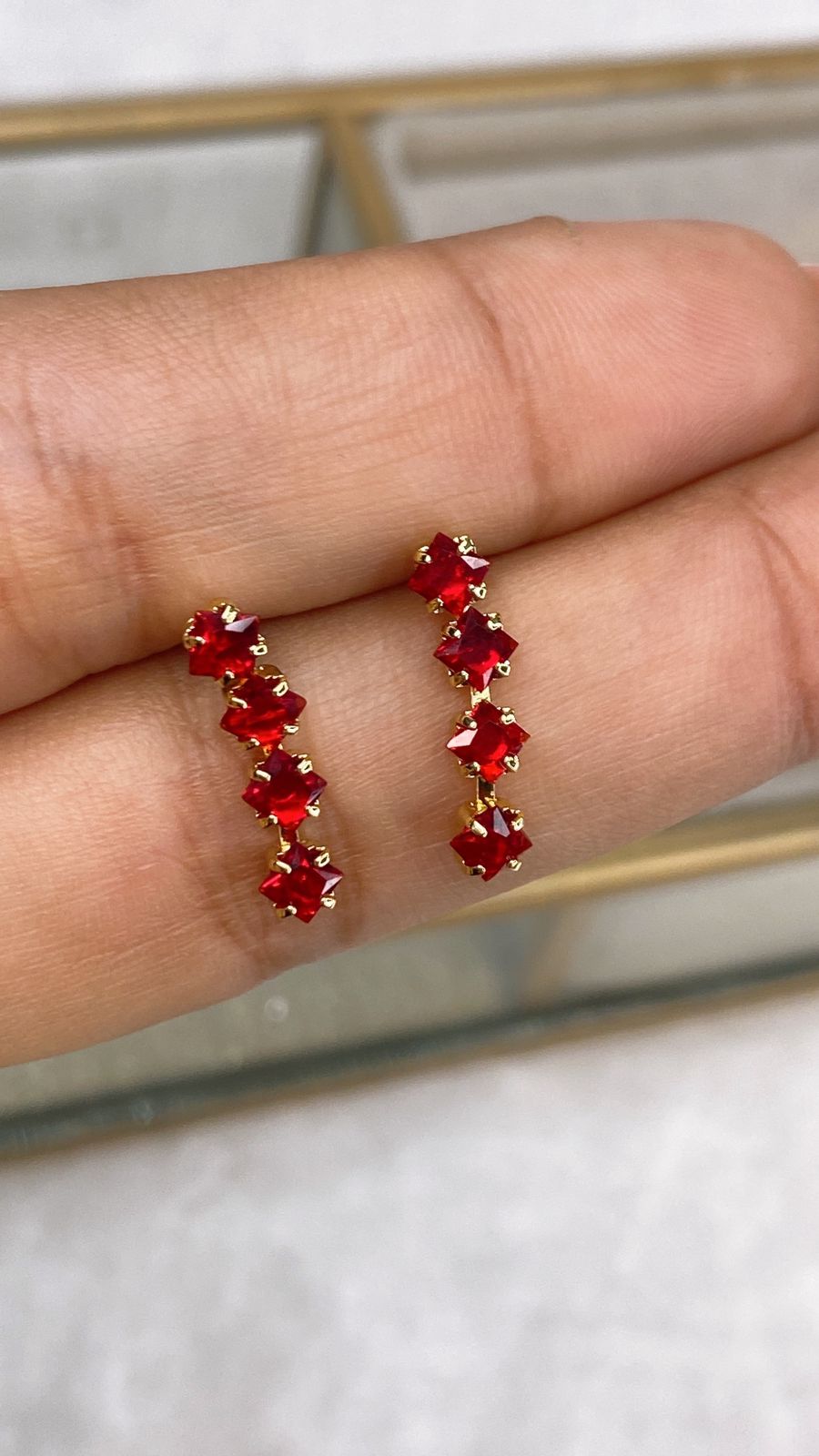 Arete de Chapa de Oro COA2019-4