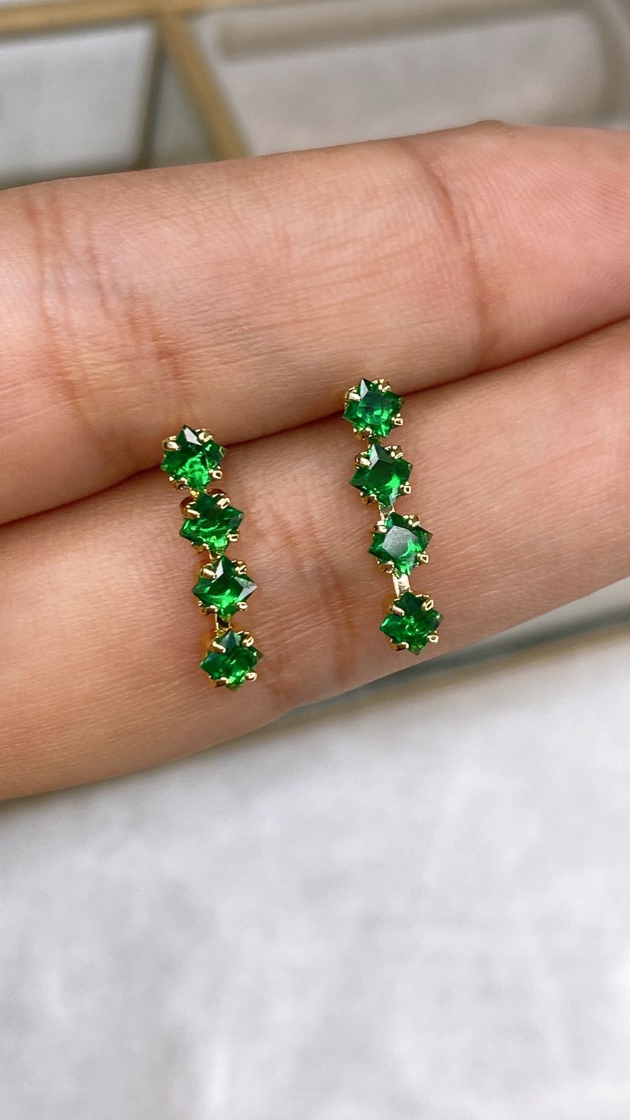 Arete de Chapa de Oro COA2137-3