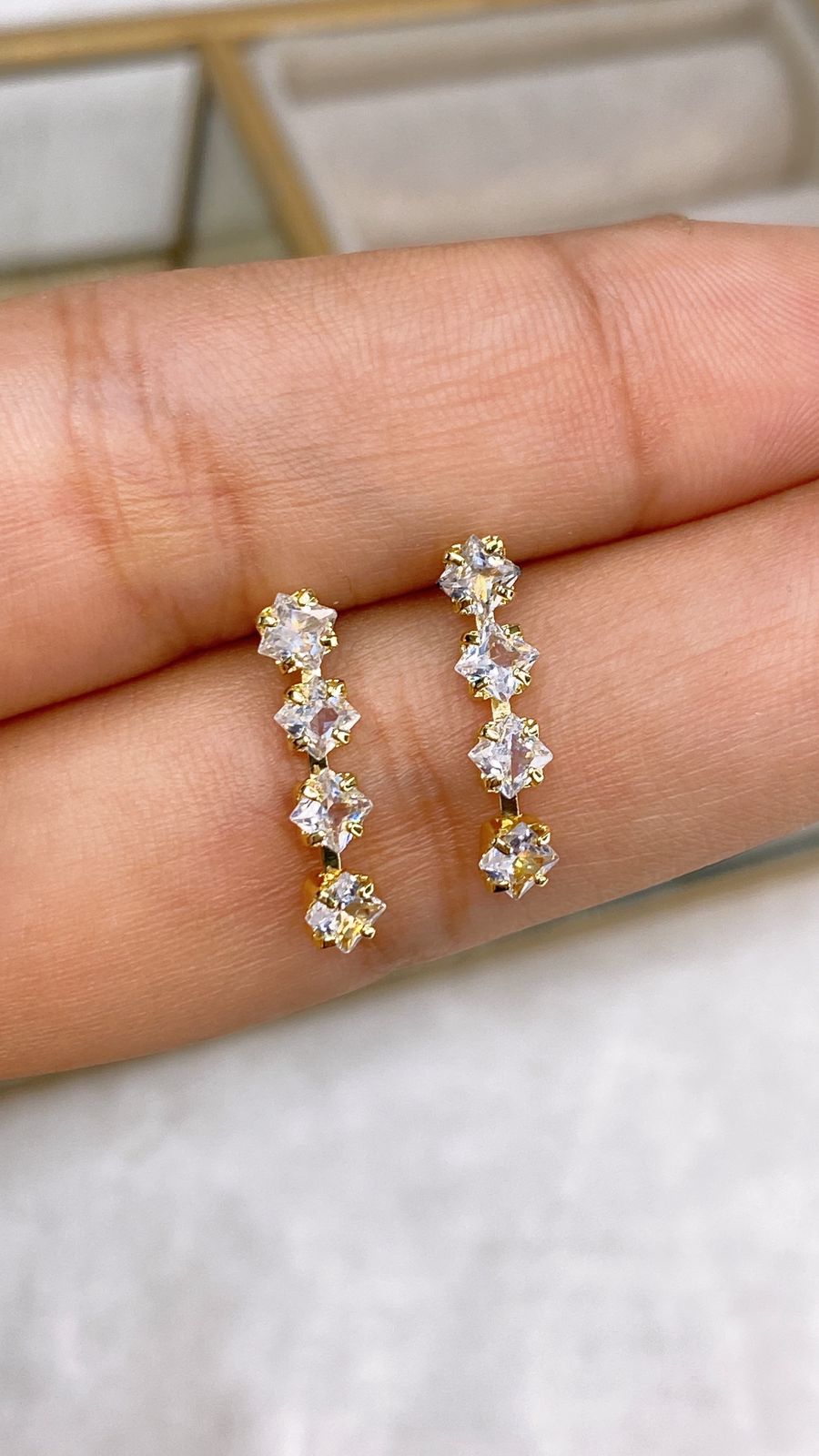 Arete de Chapa de Oro COA2137-1