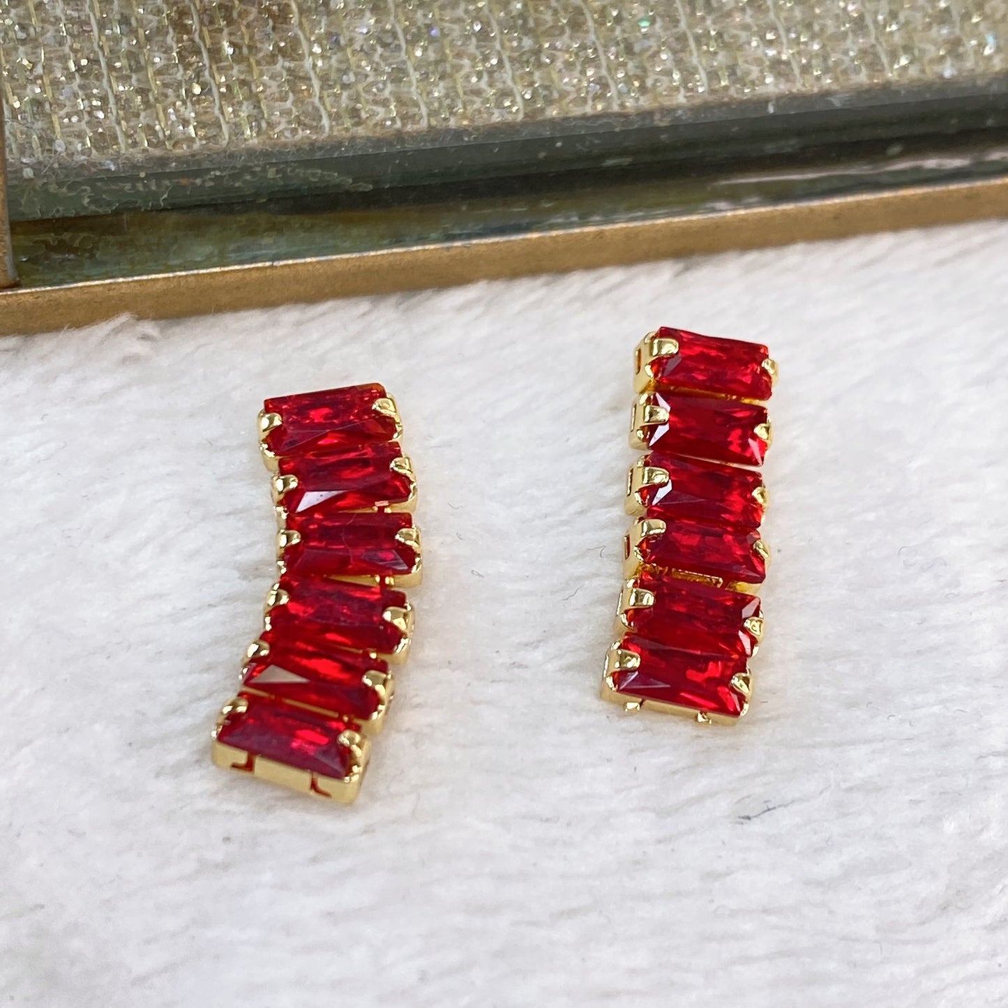 Arete de Chapa de Oro COA2021-4