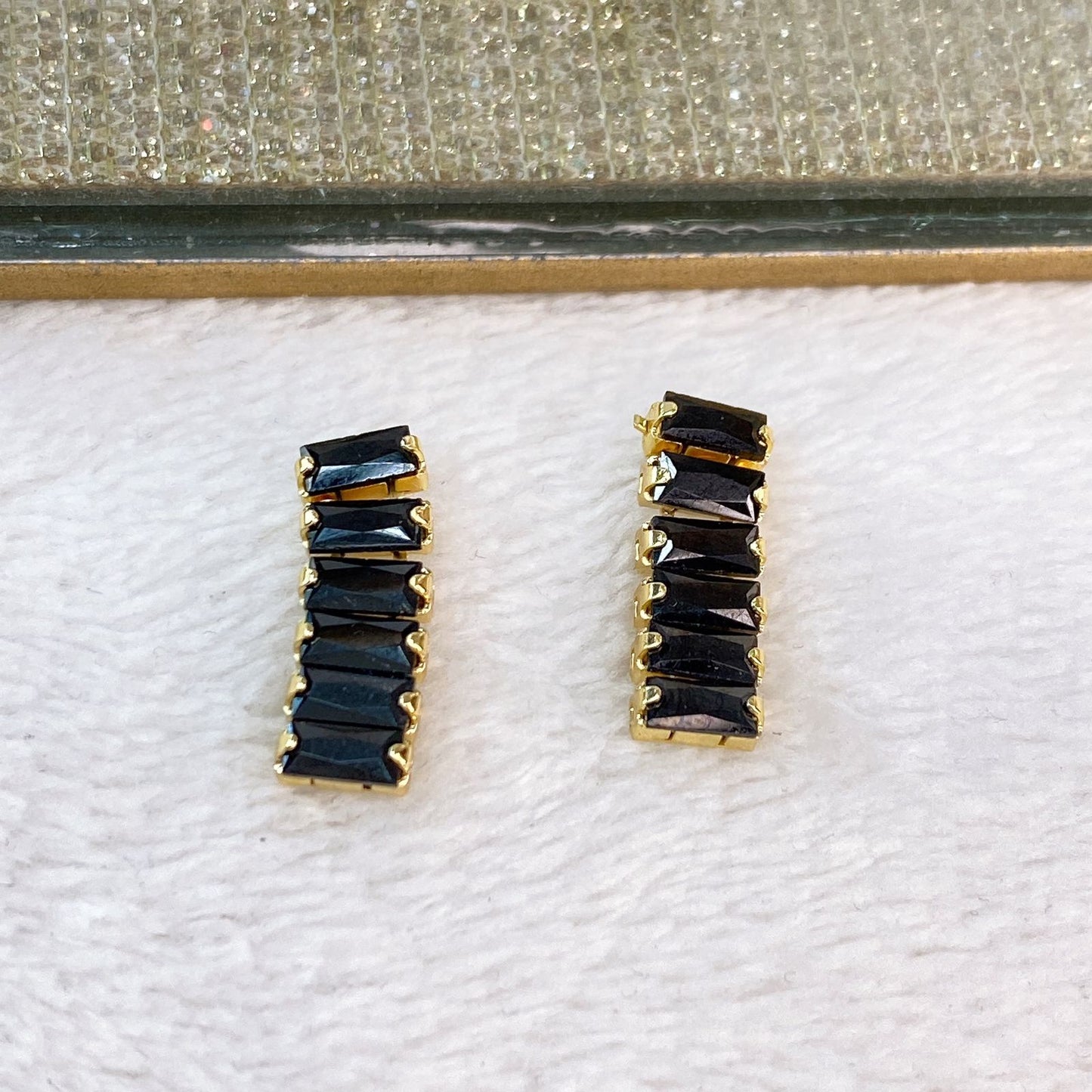 Arete de Chapa de Oro COA2021-7
