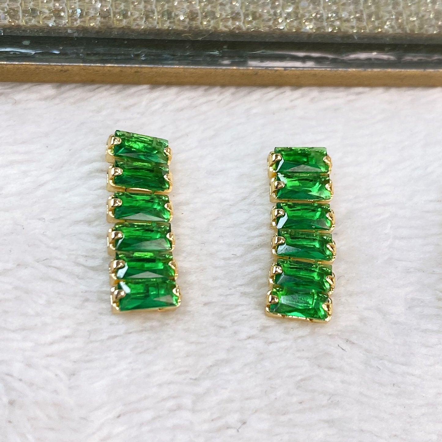 Arete de Chapa de Oro COA2021-5