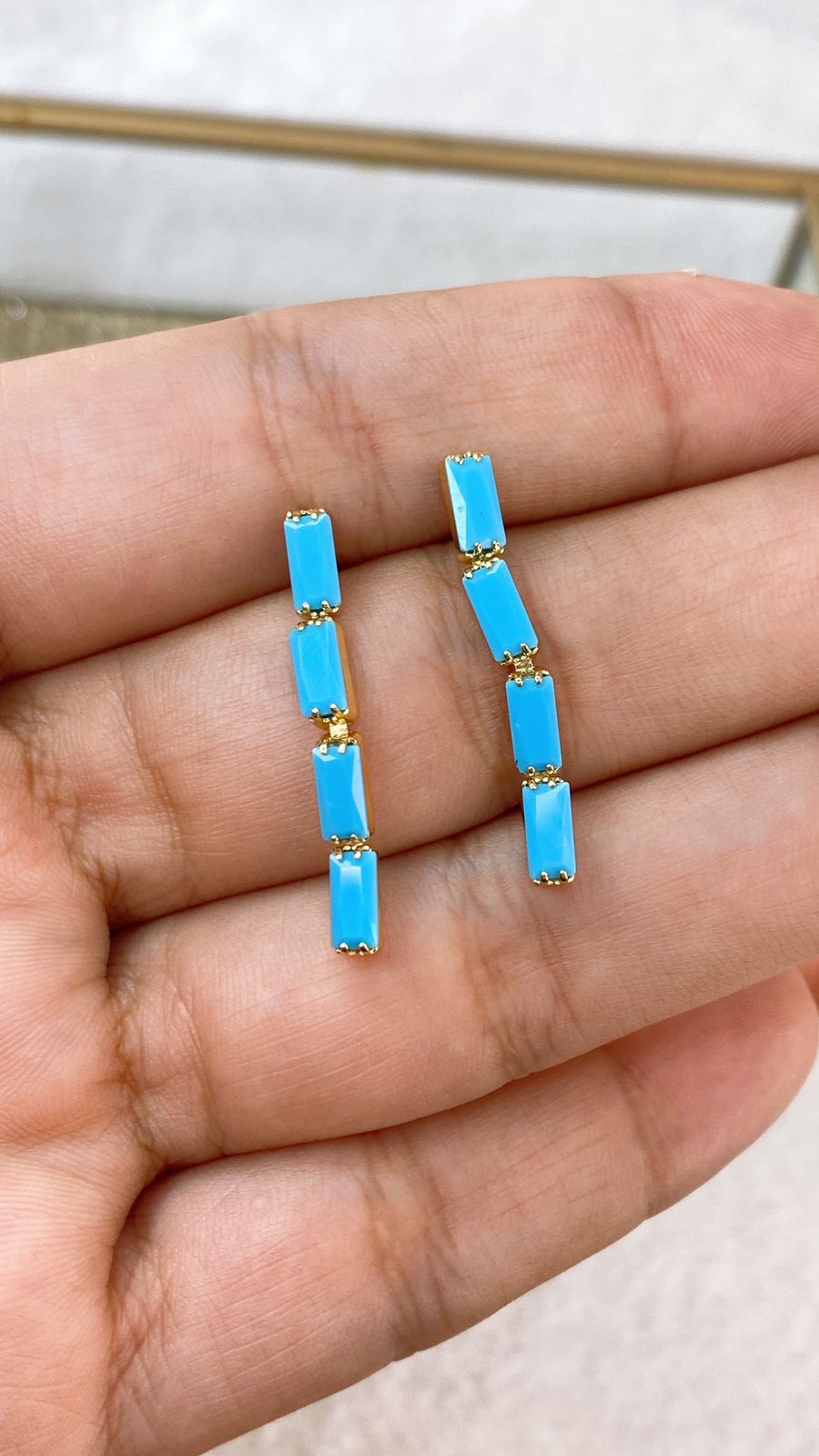 Arete de Chapa de Oro COA2138-3