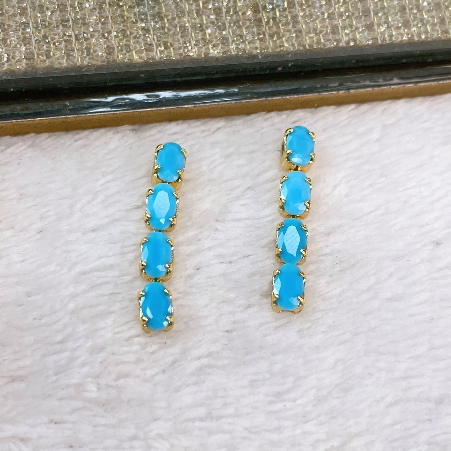 Arete de Chapa de Oro COA2028-4