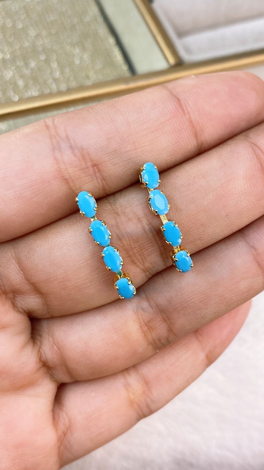 Arete de Chapa de Oro COA2028-4
