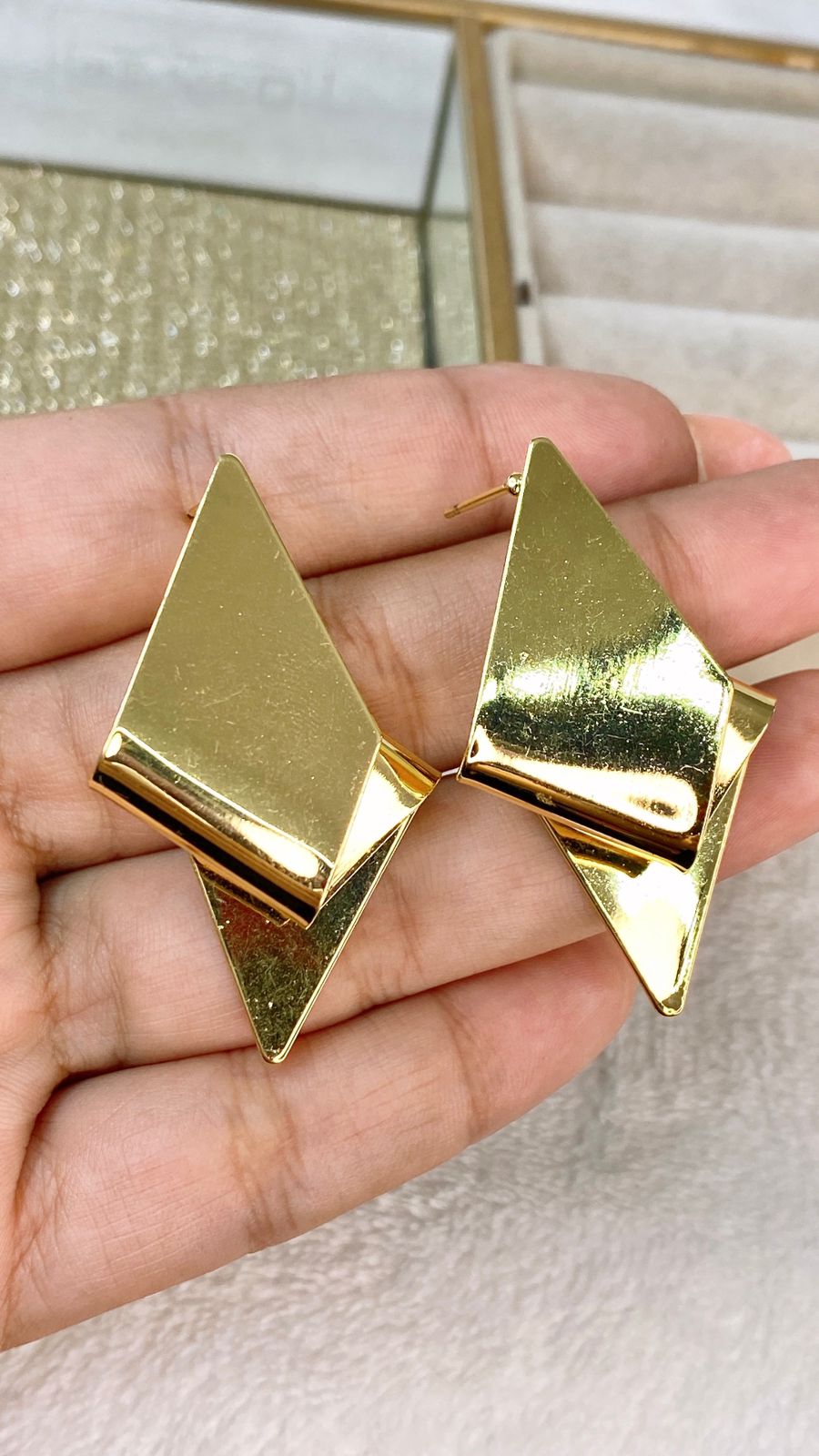 Arete de Chapa de Oro COA2045-1