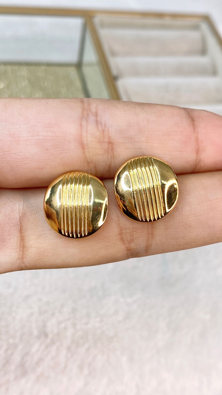 Arete de Chapa de Oro COA2039-1