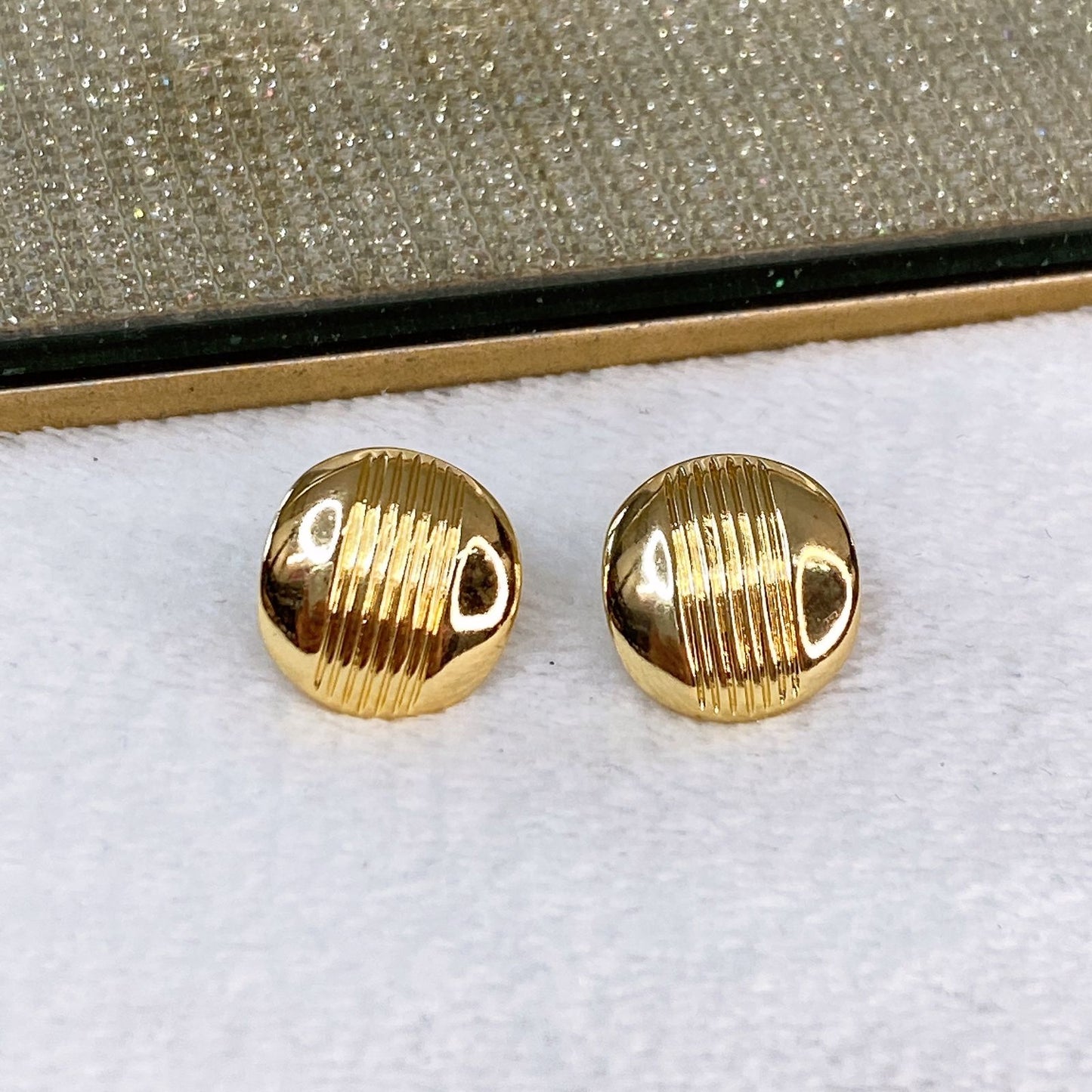 Arete de Chapa de Oro COA2039-1