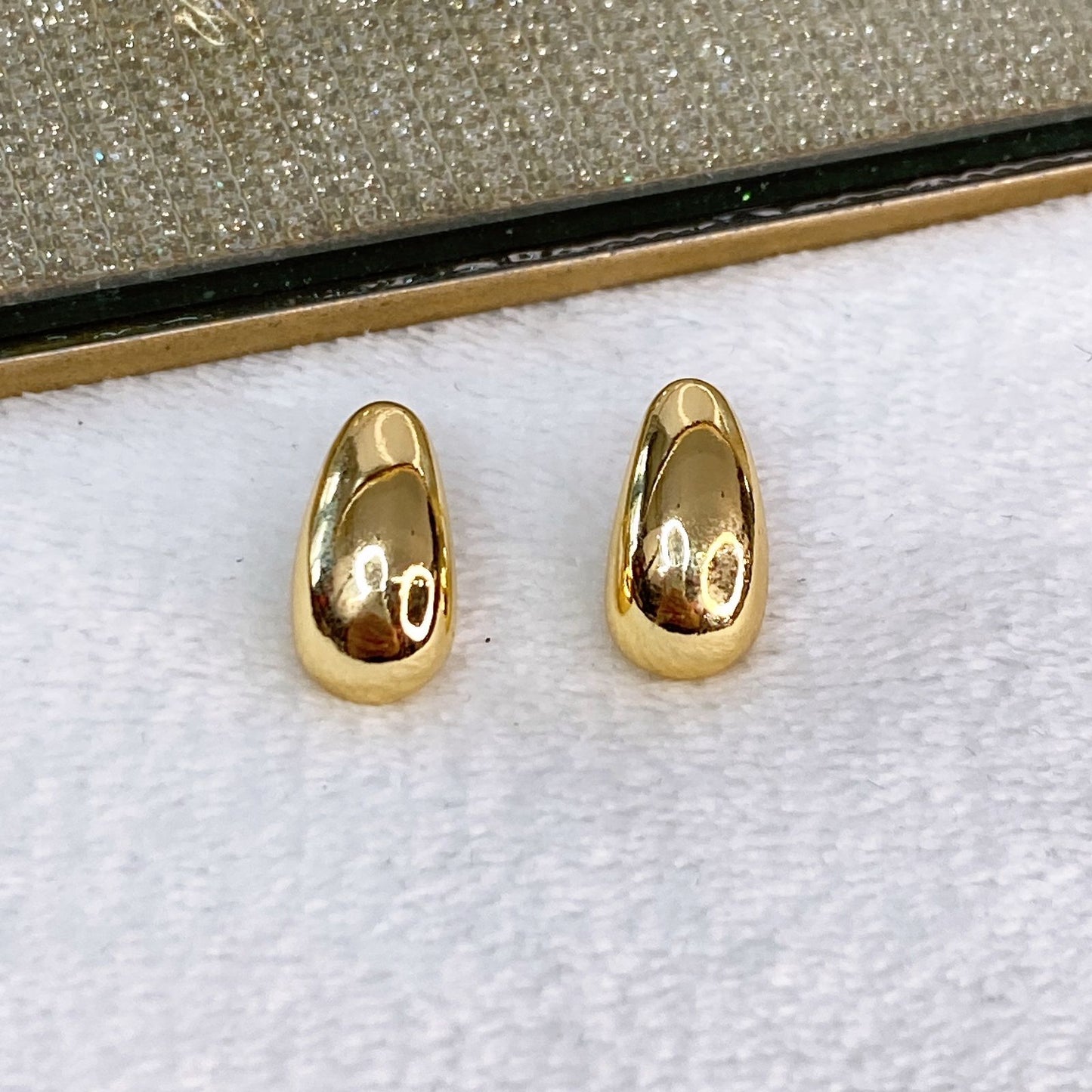 Arete de Chapa de Oro COA2043-1