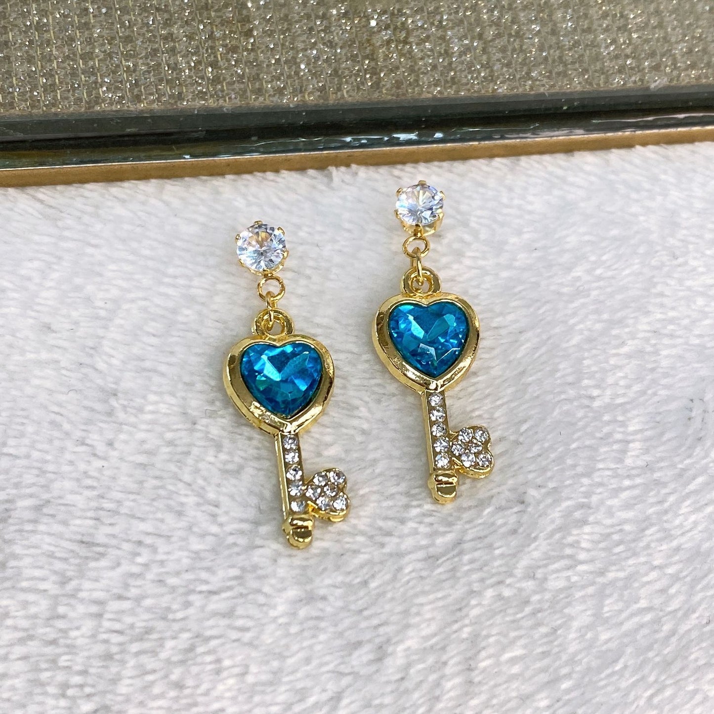 Arete de Chapa de Oro COA2066-3