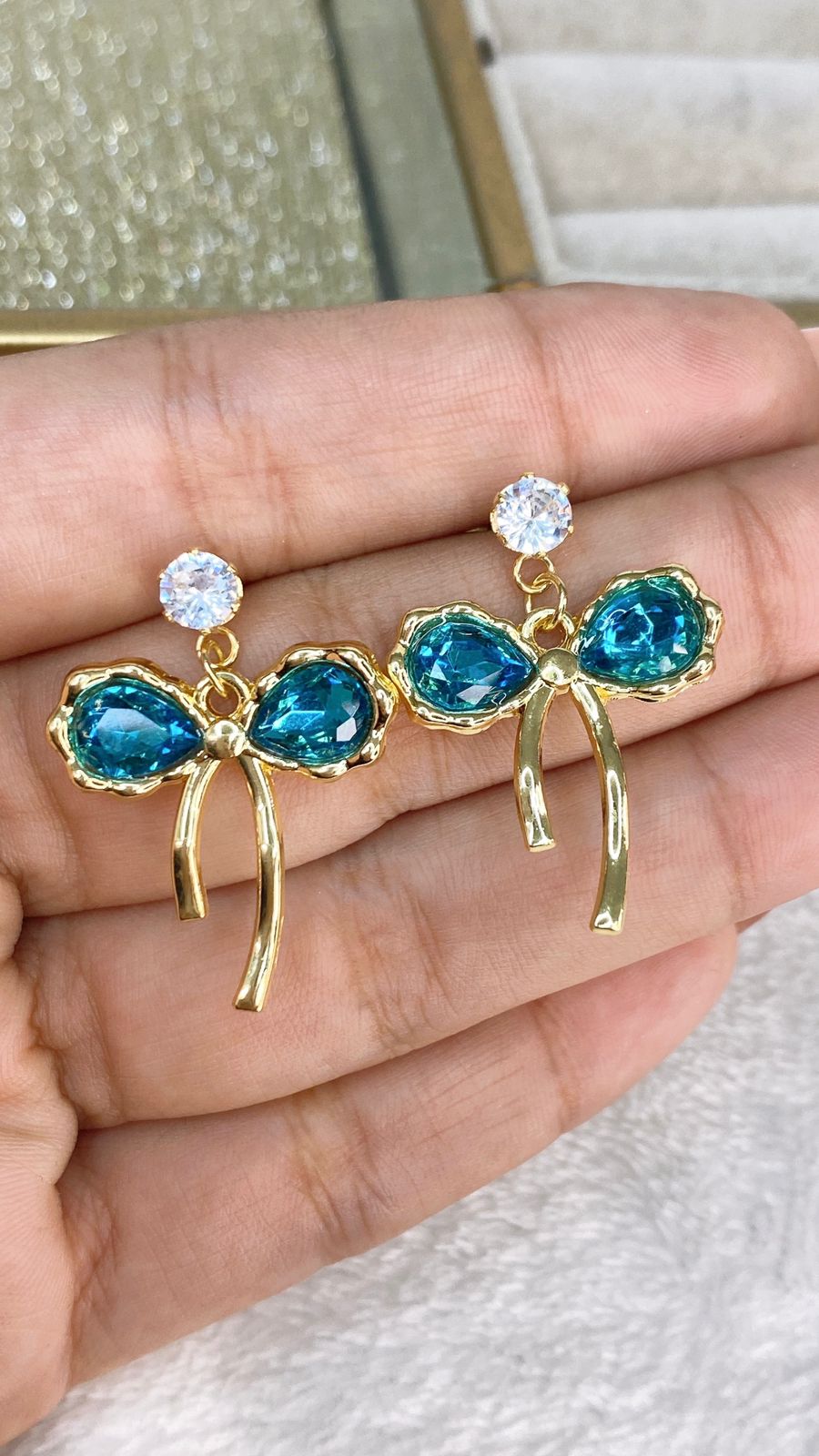 Arete de Chapa de Oro COA2351-1