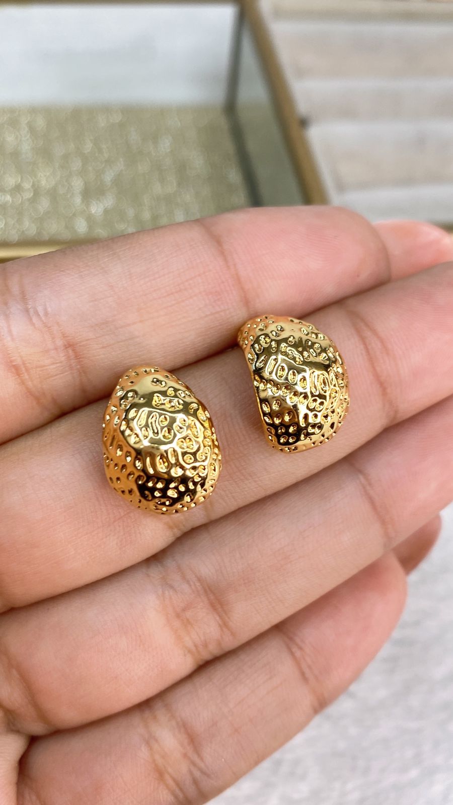 Arete de Chapa de Oro COA2069-1