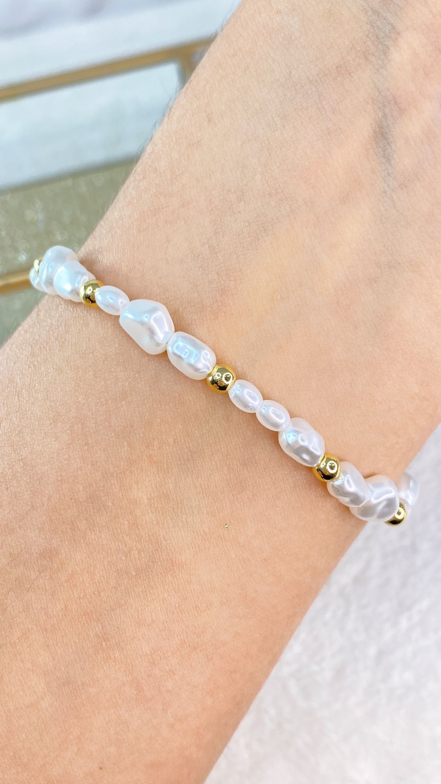 Pulsera de Perlas y Cuencas de Chapa de Oro COP1613-1