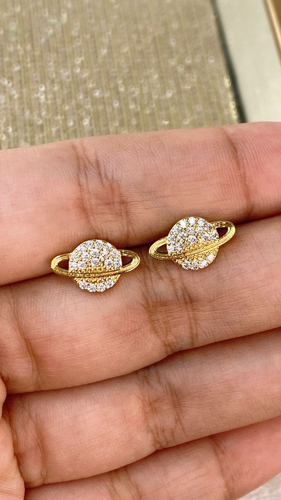 Arete de Chapa de Oro COA2154-1