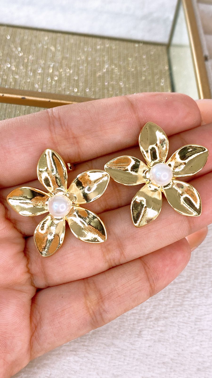 Arete de Chapa de Oro COA2367-1