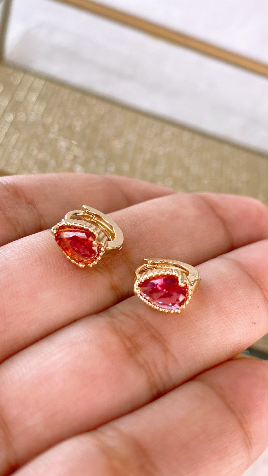 Arete de Chapa de Oro COA2387-2