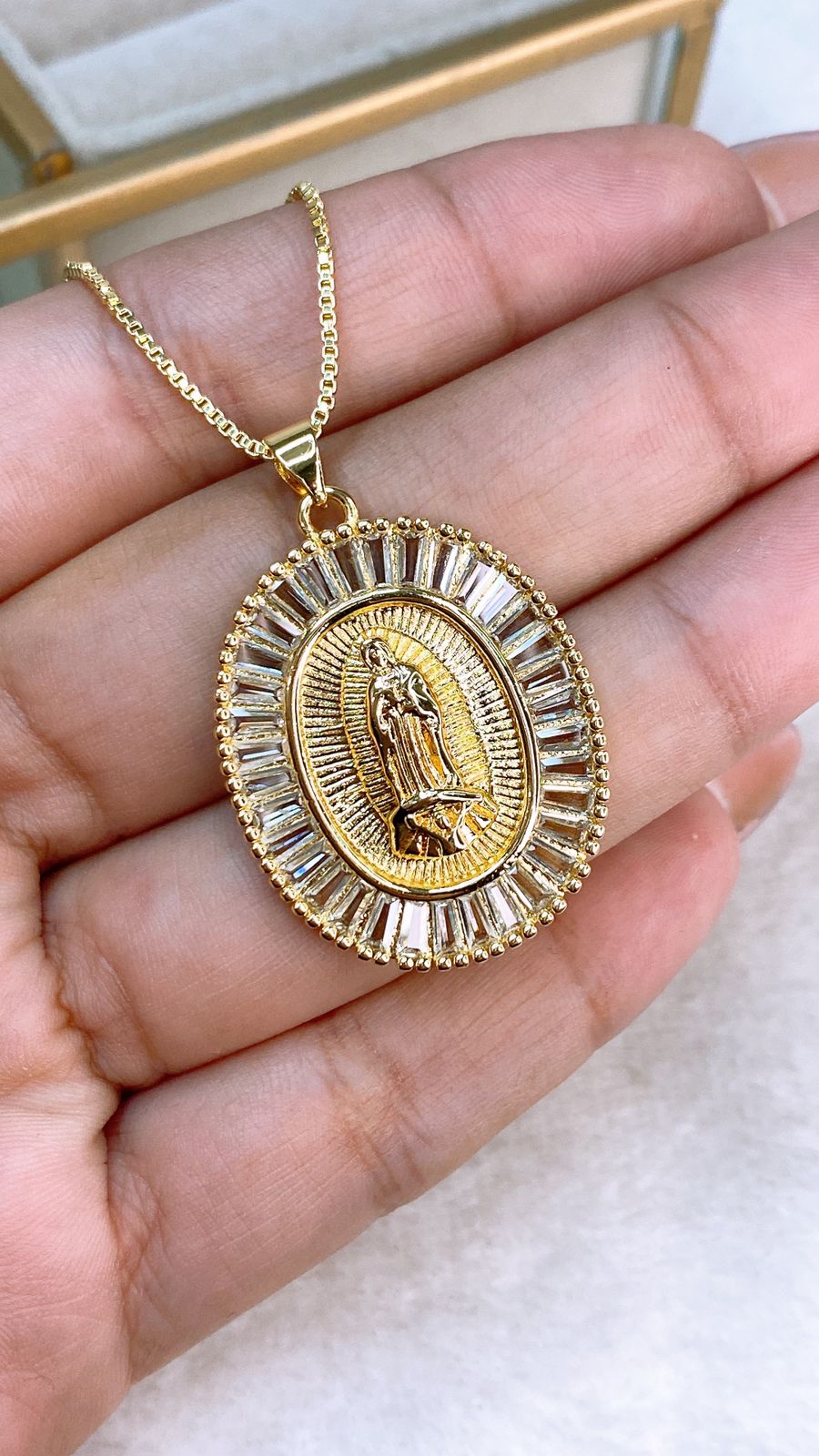 Collar de Chapa de Oro CC2317-1