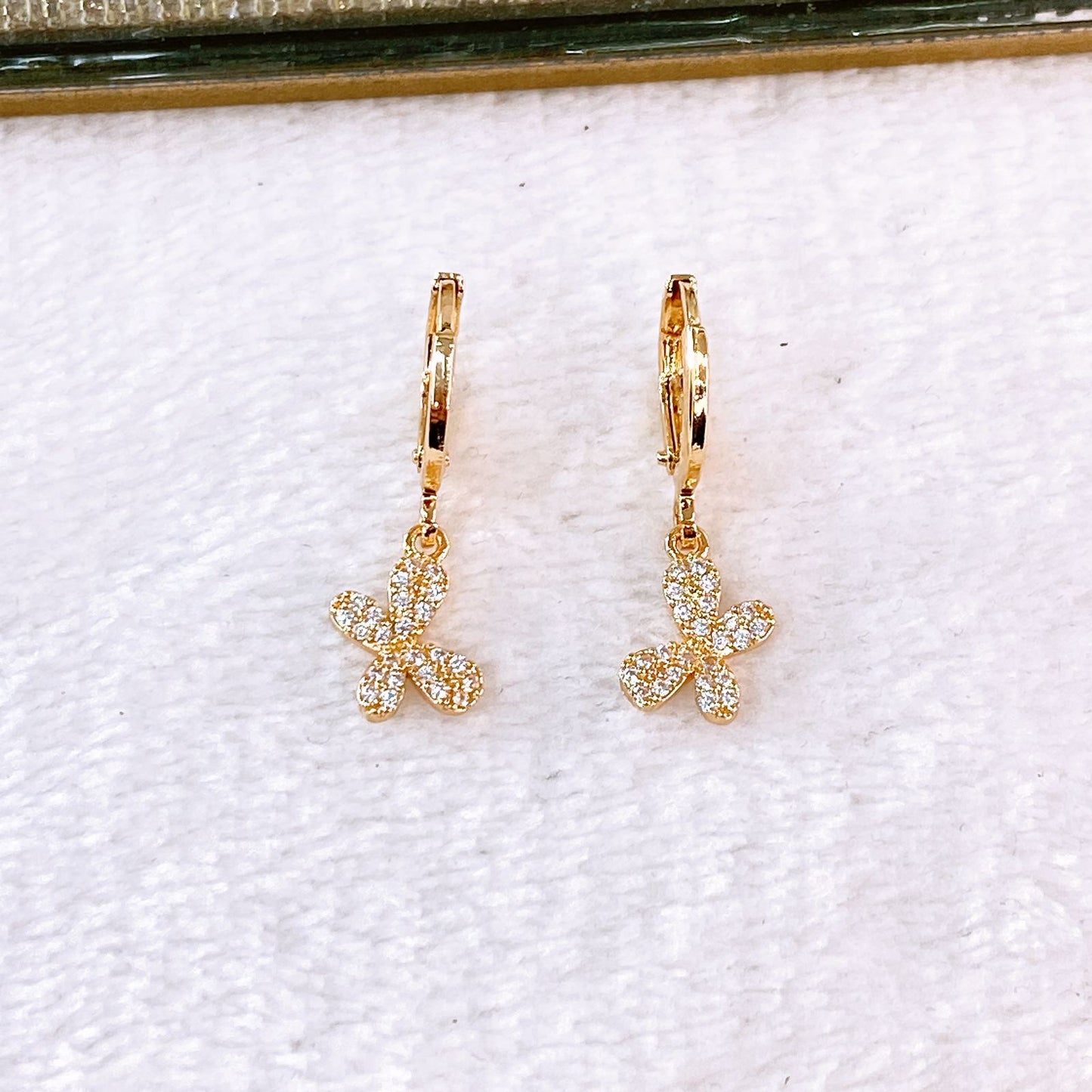 Arete de Chapa de Oro COA2555-1